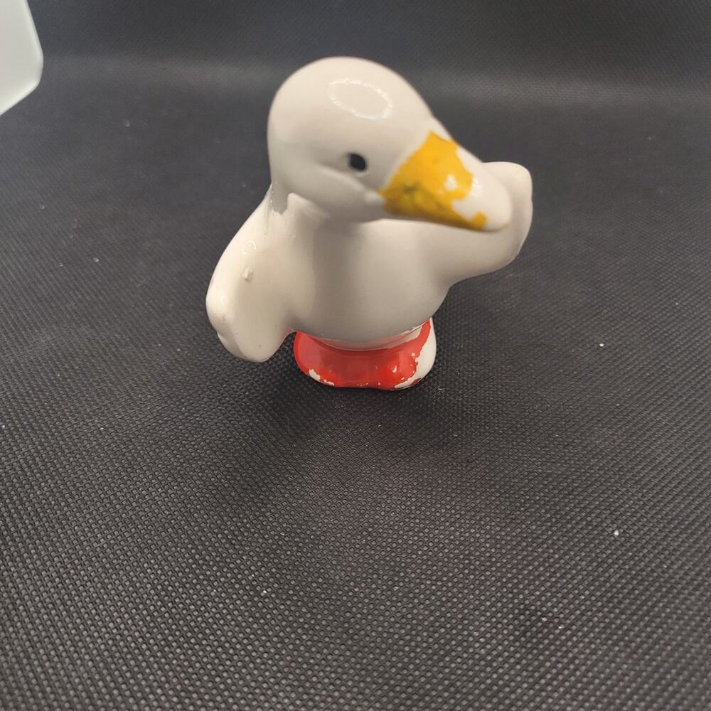 Vintage Duck Goose Salt or Pepper Shaker White Ceramic Single Replacement Japan